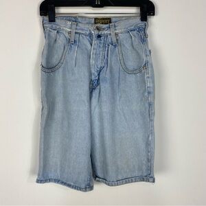 Vintage y2k Retro Light Wash Denim Bermuda Modest Jean Shorts E Spirit